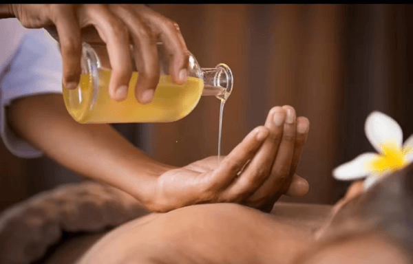 60 mins Tuina / Lymphatic Drainage Full Body Massage for 1 Person